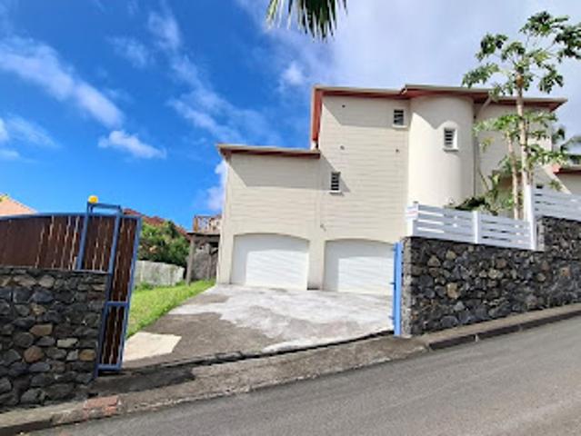 Vente Maison 8 pièces 241 m2 La possession