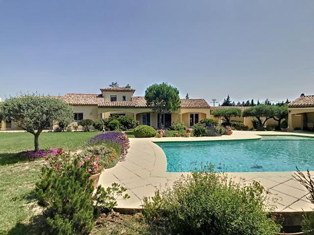 Vente Maison 9 pièces 241 m2 Rochefort du Gard