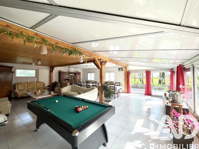 Vente Maison 9 pièces 254 m2 Saint Pompain