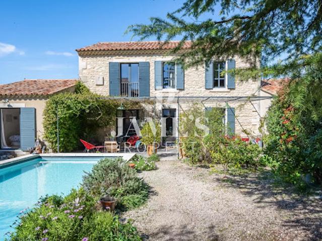 Vente Maison 9 pièces 255 m2 Saint Rémy de Provence