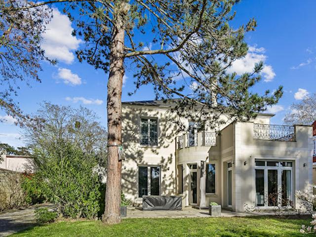 Vente Maison 9 pièces 255.79 m2 Le Vésinet