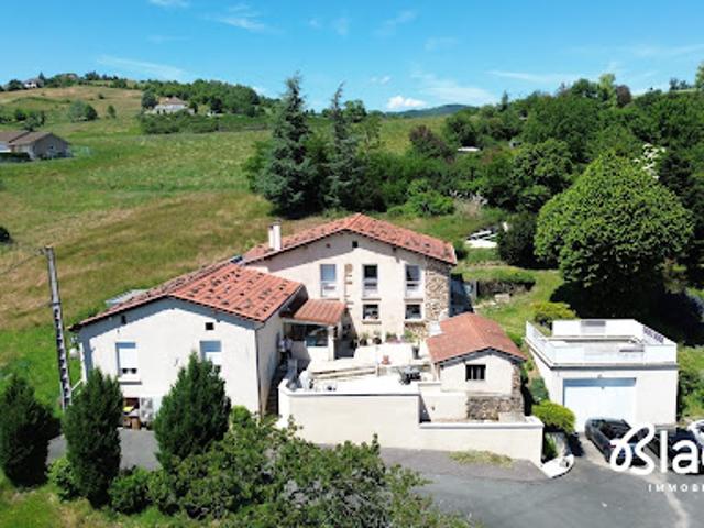 Vente Maison 9 pièces 257 m2 Saint Chamond