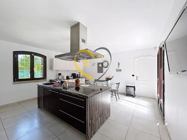 Vente Maison 9 pièces 250 m2 Bourges
