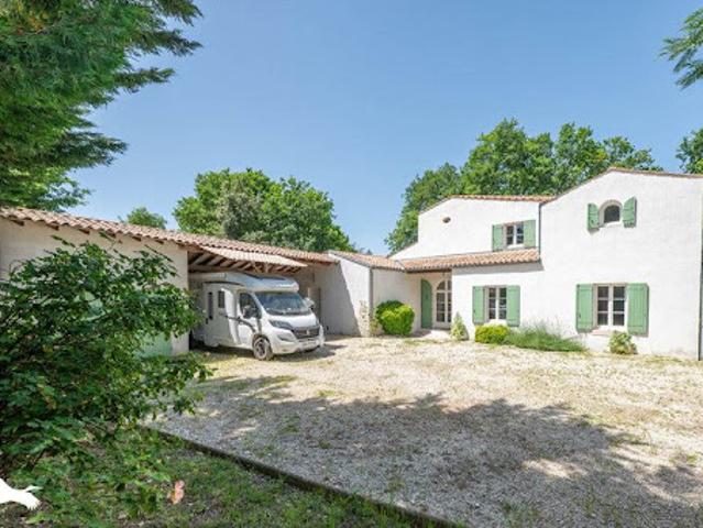 Vente Maison 9 pièces 250 m2 La Tremblade