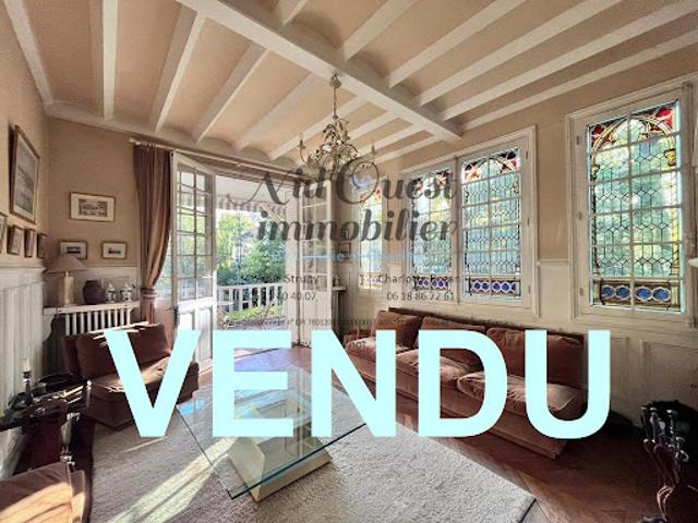 Vente Maison 9 pièces 250 m2 Le Vésinet