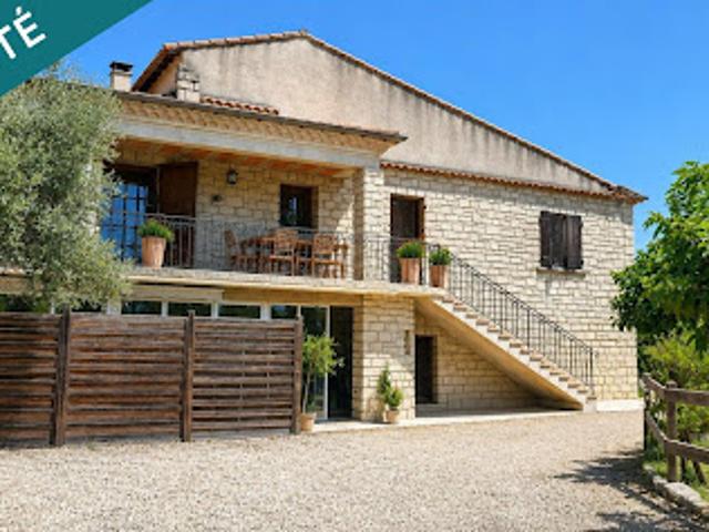 Vente Maison 9 pièces 250 m2 Pernes les Fontaines