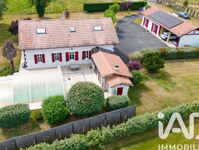 Vente Maison 9 pièces 250 m2 Pissos