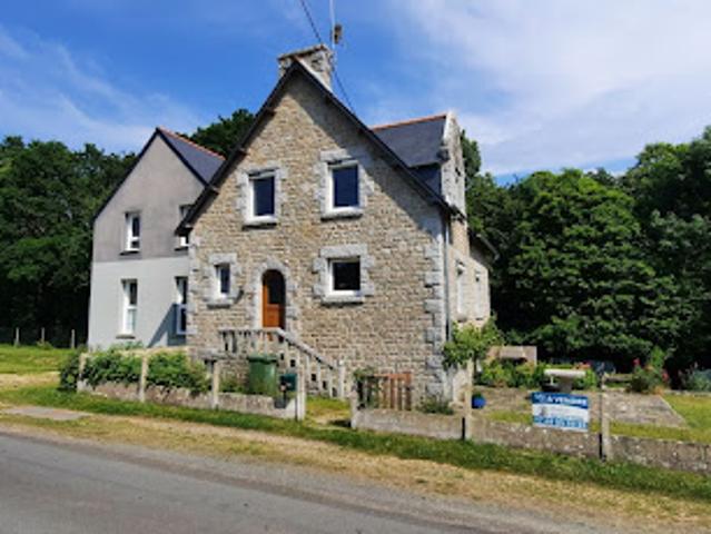 Vente Maison 9 pièces 252 m2 Bobital