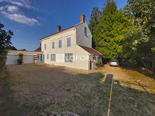 Vente Maison 9 pièces 264.69 m2 Luzancy
