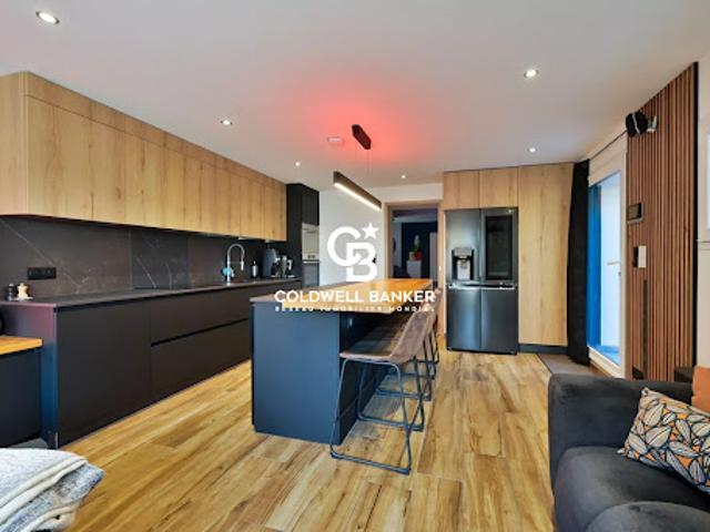 Vente Maison 9 pièces 265 m2 Cluses