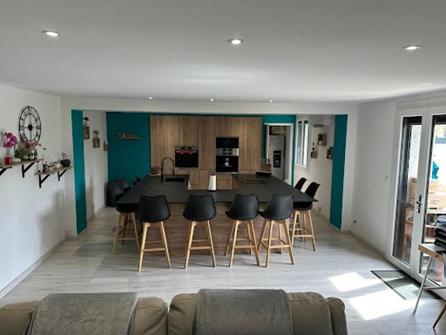 Vente Maison 9 pièces 269 m2 Pineuilh