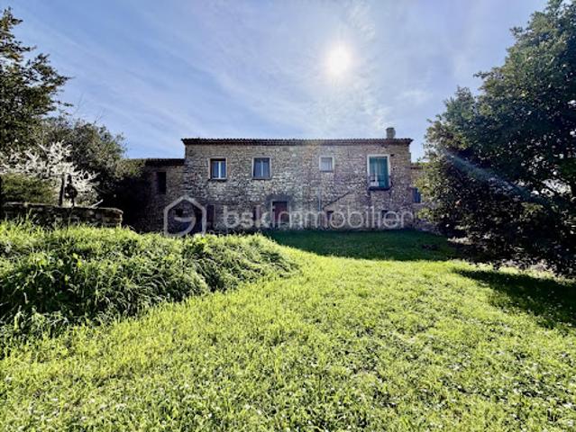 Vente Maison 9 pièces 2600 m2 Saint Christol lès Alès