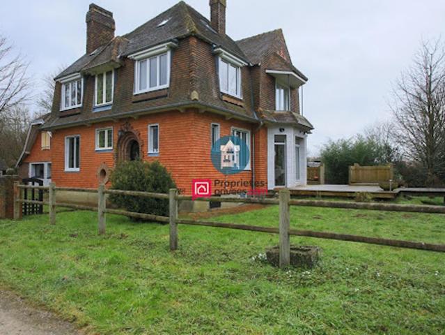 Vente Maison 9 pièces 260 m2 Desvres