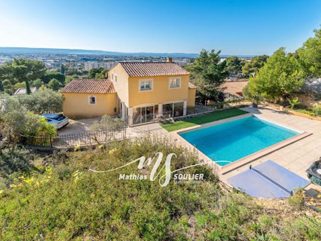 Vente Maison 9 pièces 260 m2 Vitrolles