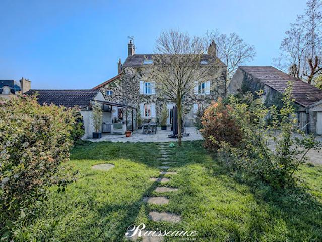 Vente Maison 9 pièces 260.2 m2 Fleurey sur Ouche