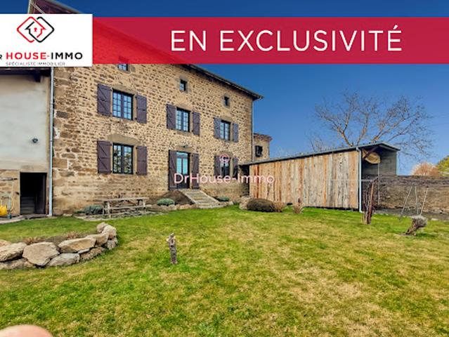 Vente Maison 9 pièces 262 m2 Soleymieux