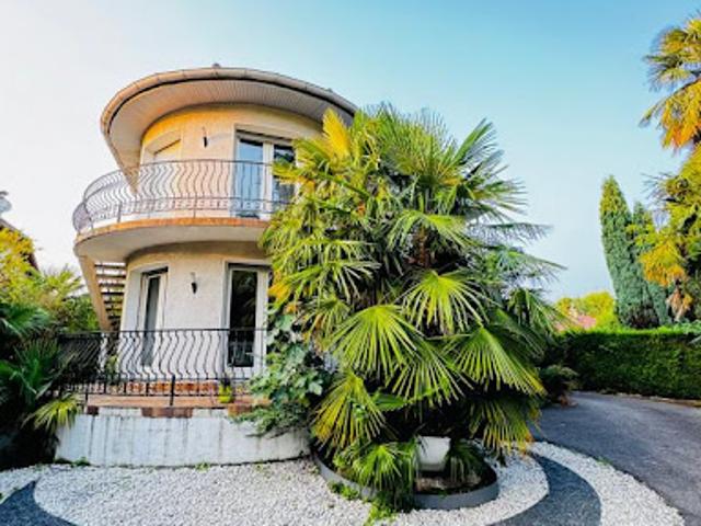 Vente Maison 9 pièces 263 m2 Pau