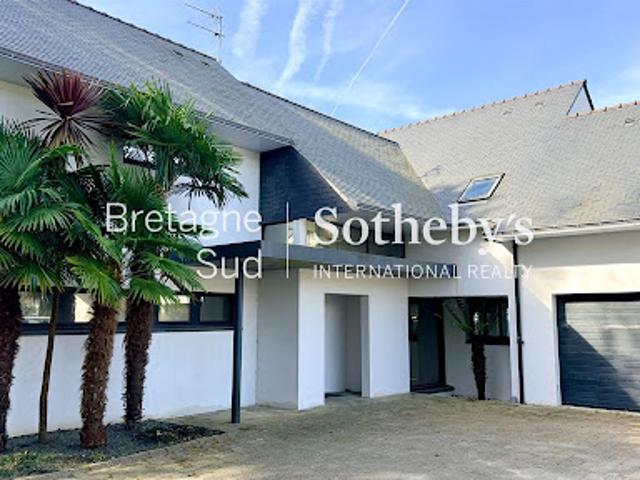 Vente Maison 9 pièces 274 m2 Guidel