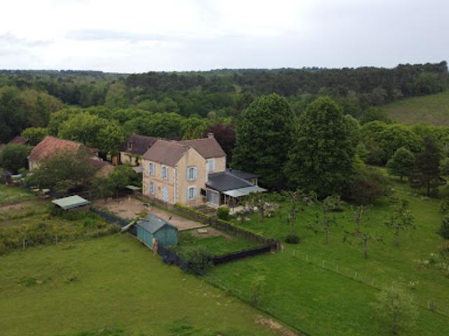 Vente Maison 9 pièces 275 m2 Rouffignac Saint Cernin de Reilhac