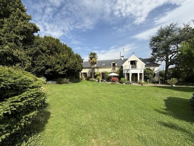Vente Maison 9 pièces 276 m2 Pontpoint