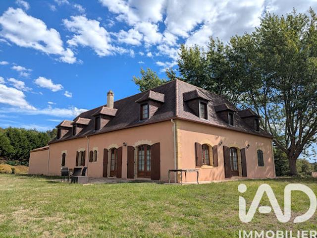 Vente Maison 9 pièces 277 m2 Siorac en Périgord