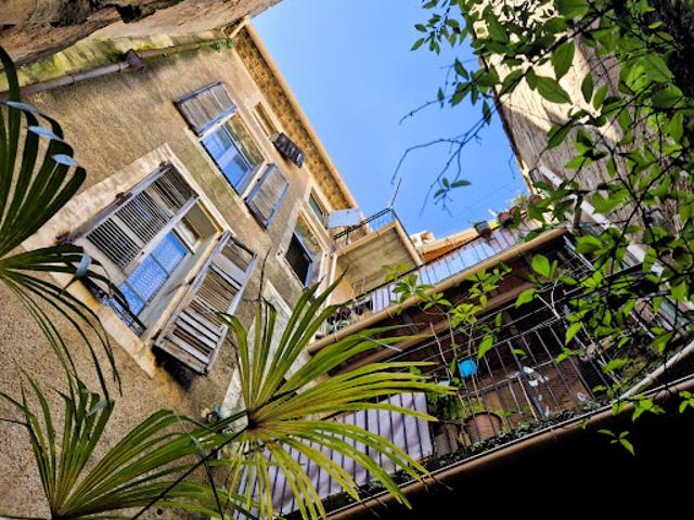 Vente Maison 9 pièces 279 m2 Pezenas