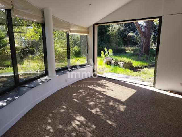 Vente Maison 9 pièces 270 m2 Denée