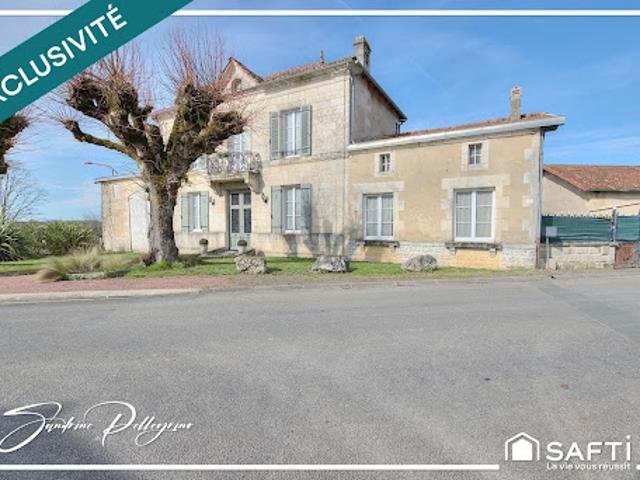 Vente Maison 9 pièces 274 m2 Rouffignac