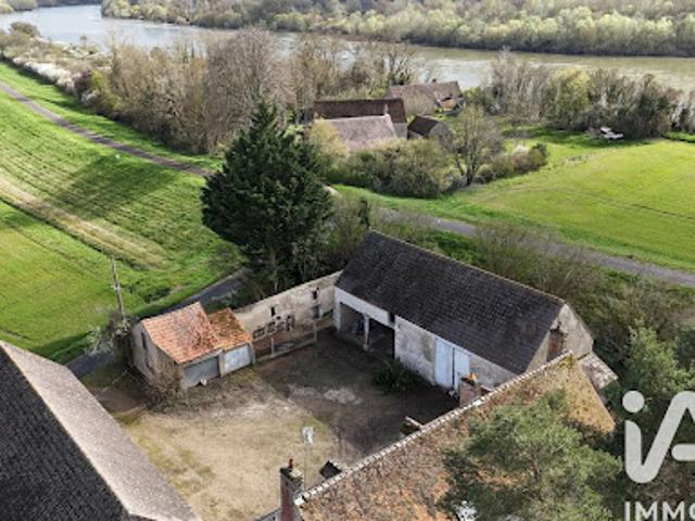 Vente Maison 9 pièces 270 m2 Saint Benoît sur Loire