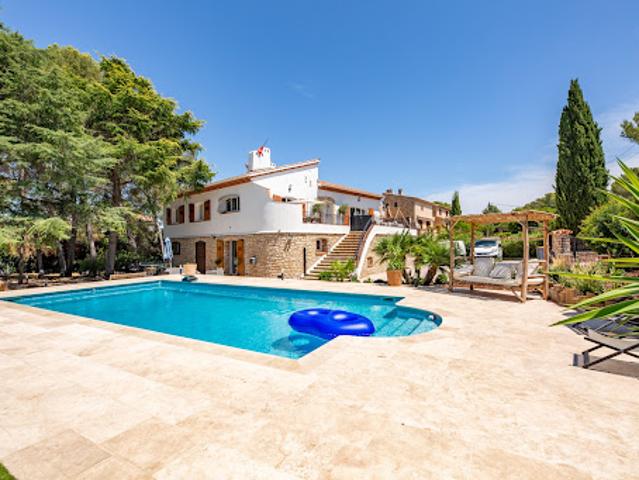 Vente Maison 9 pièces 270 m2 Saint raphael