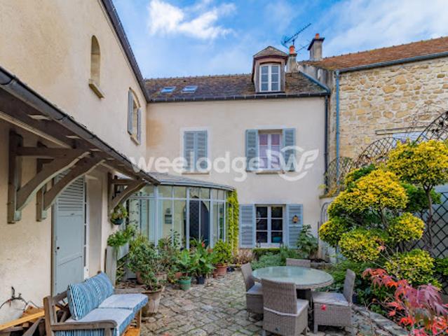 Vente Maison 9 pièces 270 m2 Vaureal