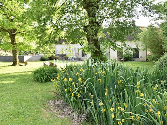 Vente Maison 9 pièces 270 m2 Villeneuve l'Archevêque