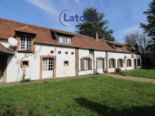 Vente Maison 9 pièces 271 m2 Nonancourt