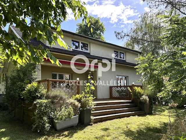 Vente Maison 9 pièces 273 m2 Wentzwiller
