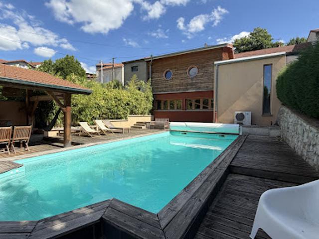 Vente Maison 9 pièces 287 m2 Saint Etienne