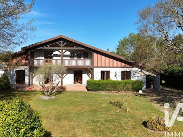Vente Maison 9 pièces 289 m2 Parentis en Born