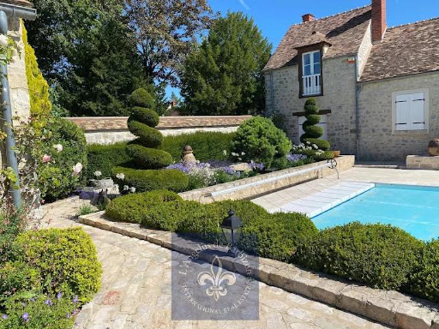 Vente Maison 9 pièces 280 m2 Barbizon