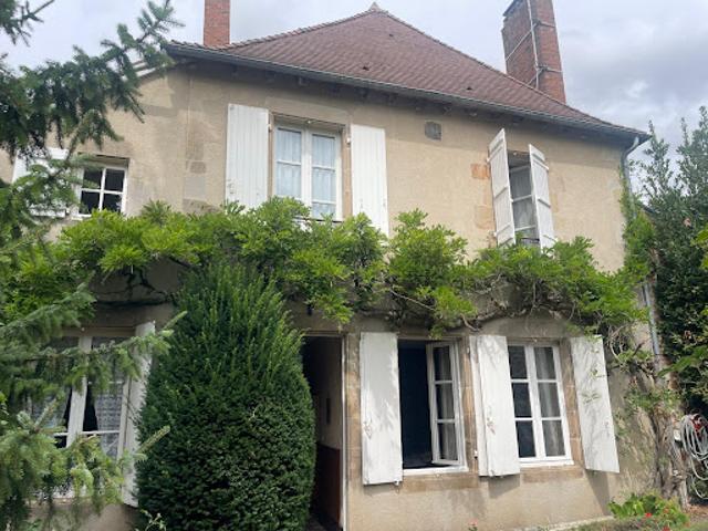 Vente Maison 7 pièces 205 m2 Cerilly