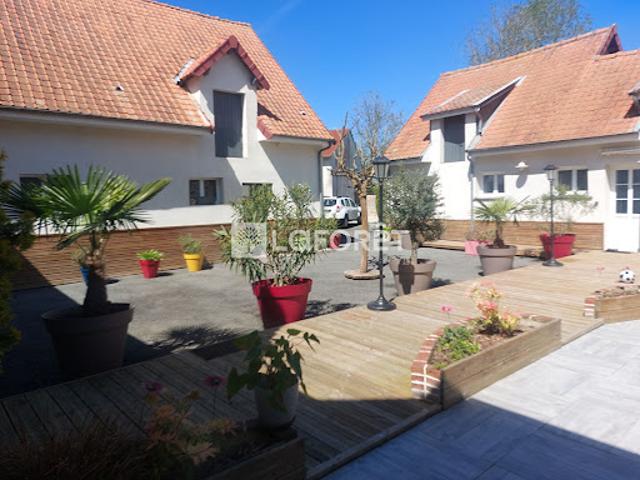 Vente Maison 9 pièces 280 m2 Linzeux