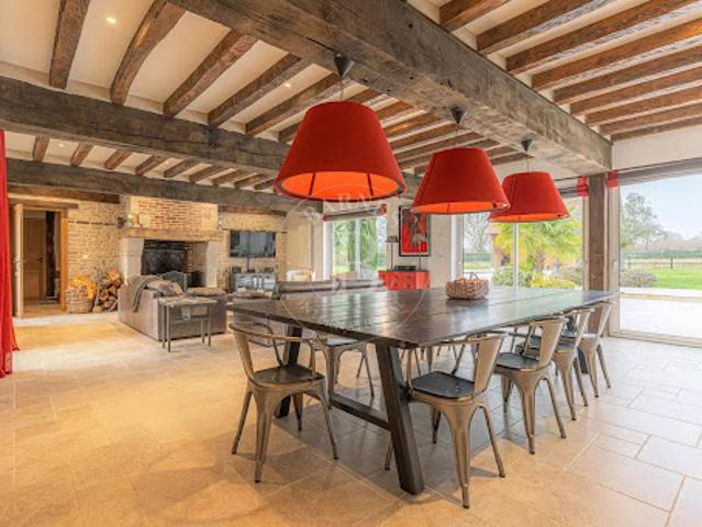 Vente Maison 9 pièces 280 m2 Saint Etienne la Thillaye