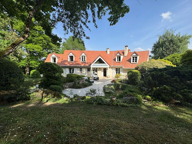 Vente Maison 9 pièces 280 m2 Thoiry