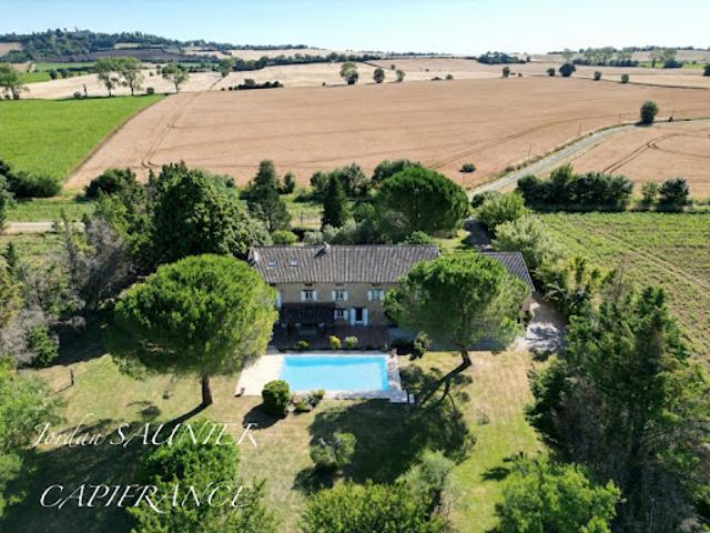 Vente Maison 9 pièces 296 m2 Saint Julia