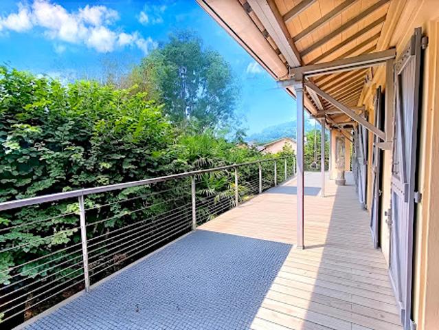 Vente Maison 9 pièces 298 m2 Brassac