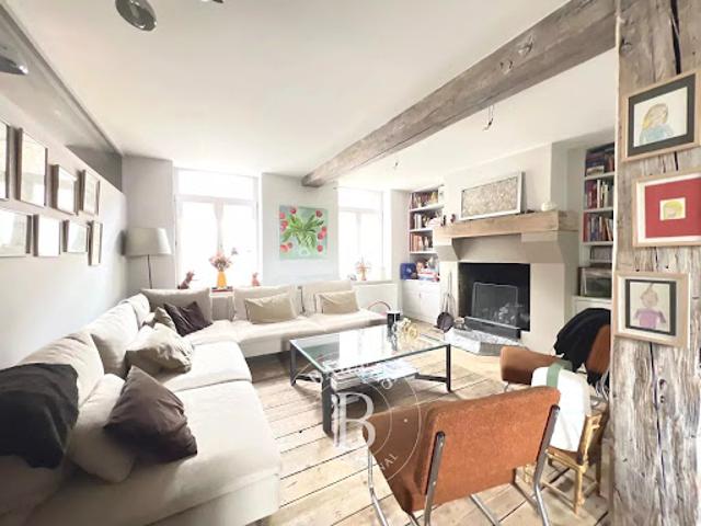 Vente Maison 9 pièces 290 m2 Avelin