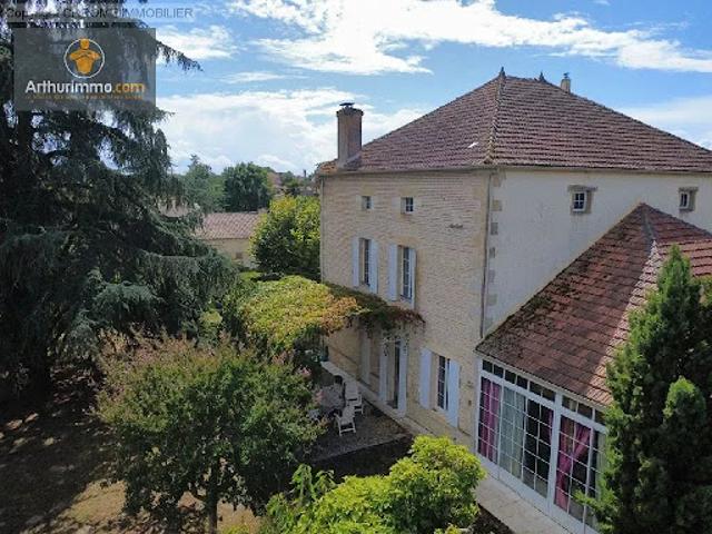 Vente Maison 9 pièces 290 m2 Casteljaloux
