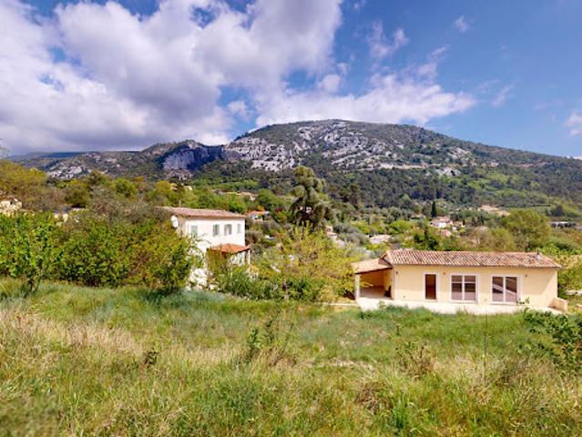 Vente Maison 9 pièces 290 m2 Tourrette Levens