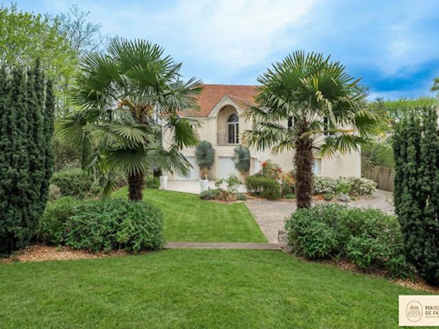 Vente Maison 9 pièces 307 m2 Le Vésinet