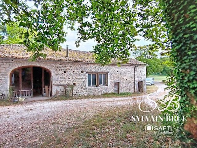 Vente Maison 9 pièces 300 m2 Montcuq en Quercy Blanc