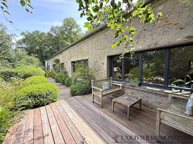 Vente Maison 9 pièces 300 m2 Montfort l'Amaury