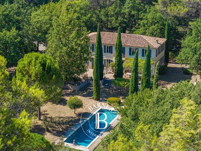 Vente Maison 9 pièces 300 m2 Aix en Provence